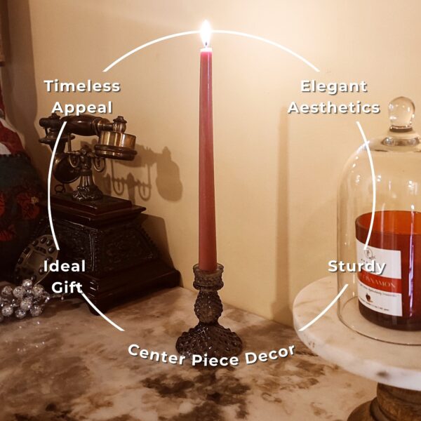 glass candle holder features